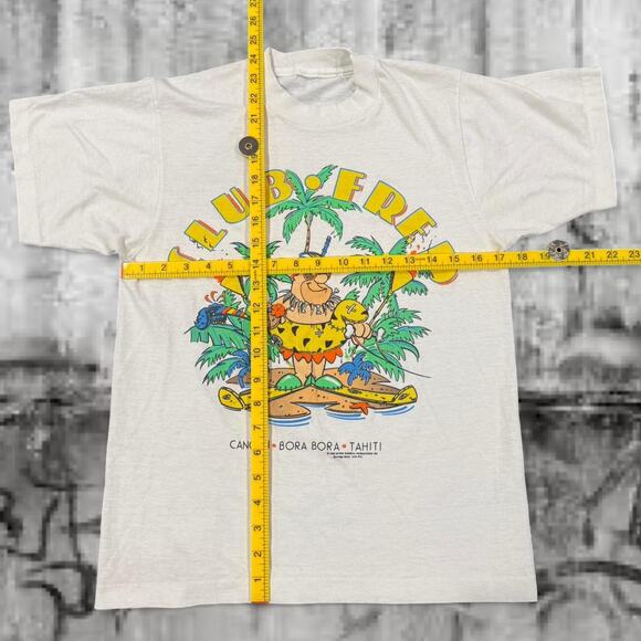Vintage 1986 Club Fred Flintstones Tee – White – Size S - Picture 4 of 5